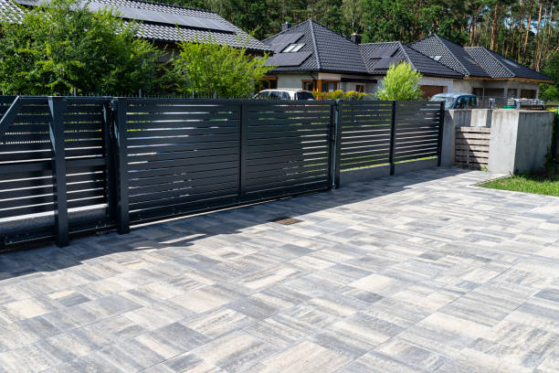 Best Interlocking Driveway Pavers  in Mccom, MS